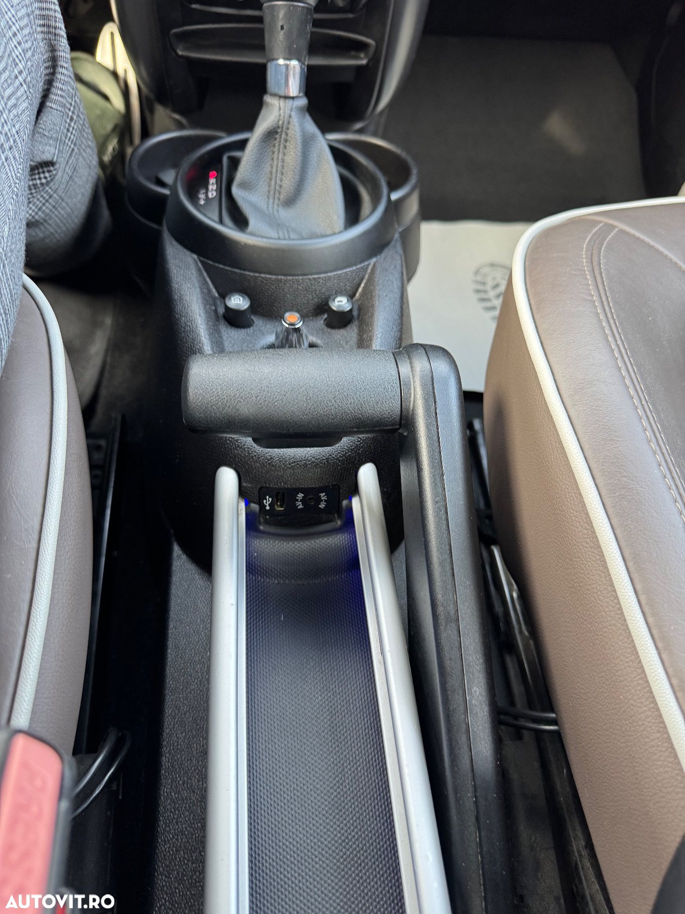 Mini Countryman - 21