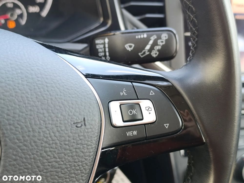 Volkswagen T-Roc 1.0 TSI Advance - 31