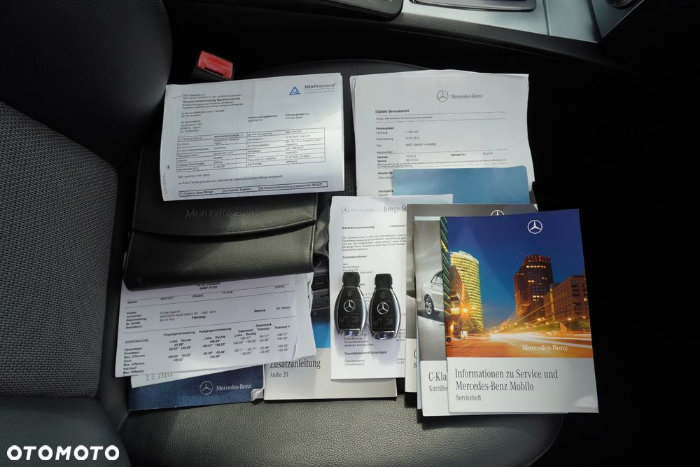 Mercedes-Benz Klasa C 180 T CGI Automatik BlueEFFICIENCY SPORT EDITION - 37