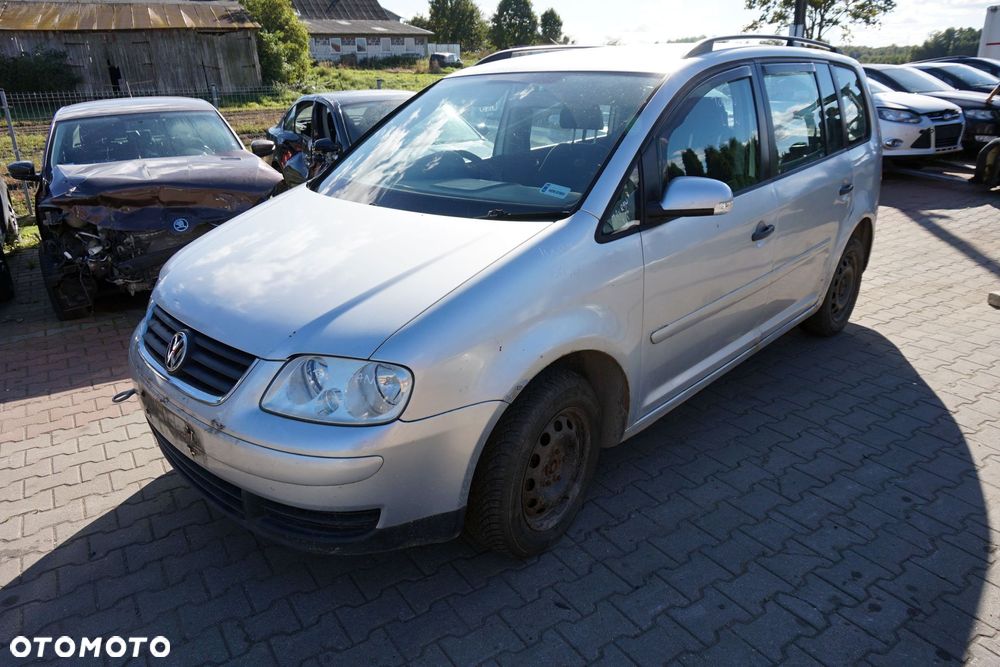 VOLKSWAGEN TOURAN I 1T 2006 LA7W 1.9 TDI BXE 105KM GQN SREBRNY na części - 1