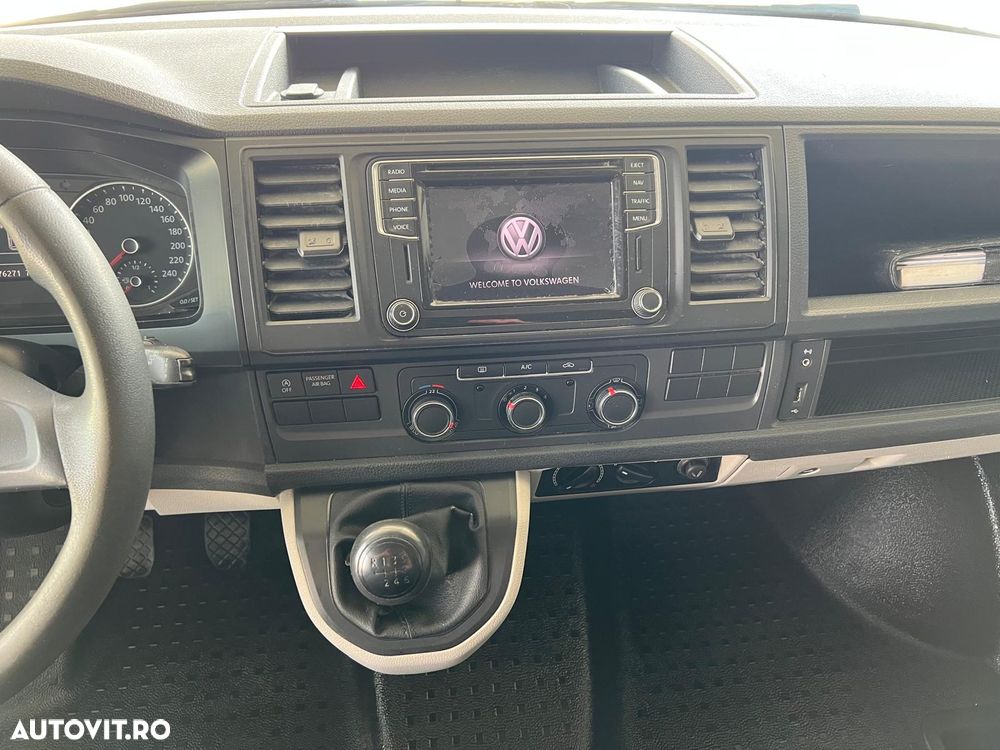 Volkswagen Transporter Lang - 12
