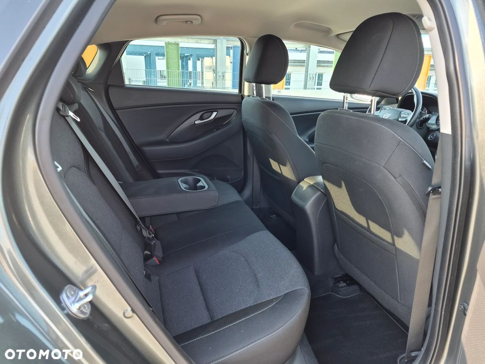 Hyundai i30 1.5 T-GDI 48V Premium DCT - 21