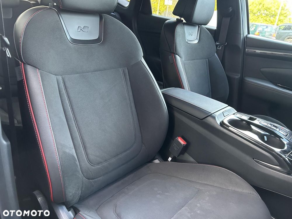 Hyundai Tucson 1.6 T-GDi HEV N Line 2WD - 23