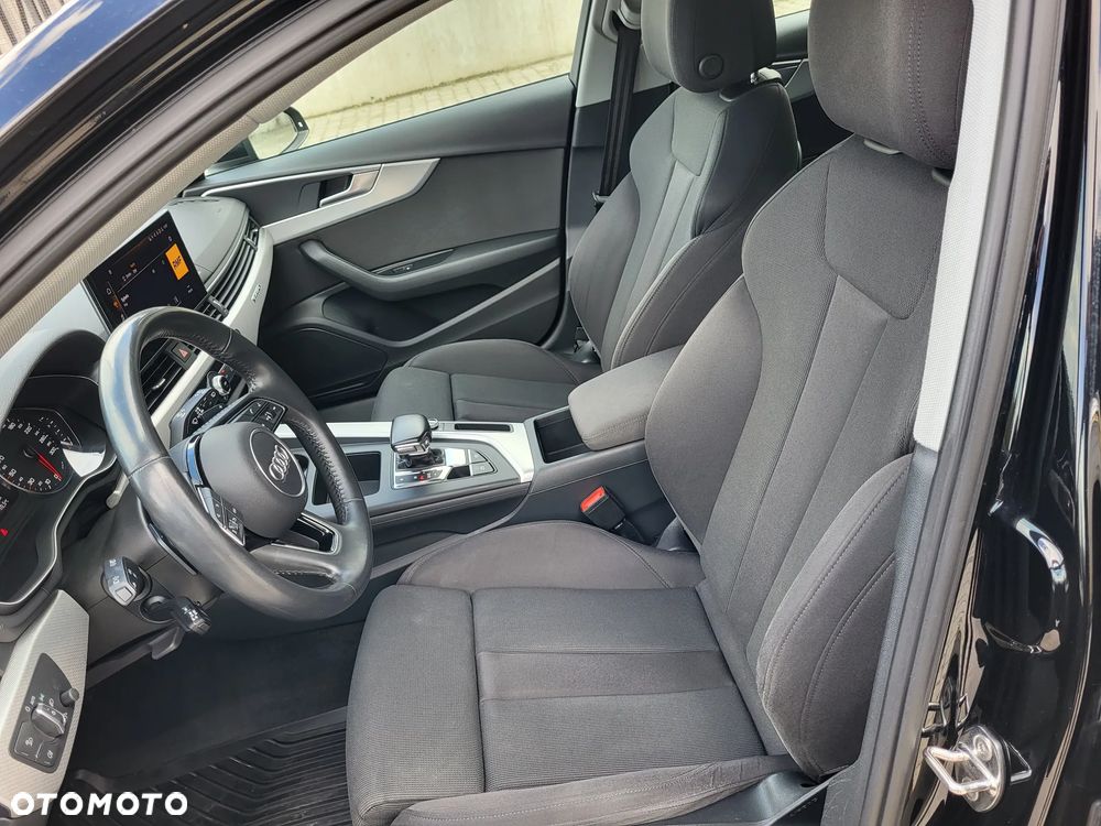 Audi A4 Avant 40 TDI quattro S tronic - 27