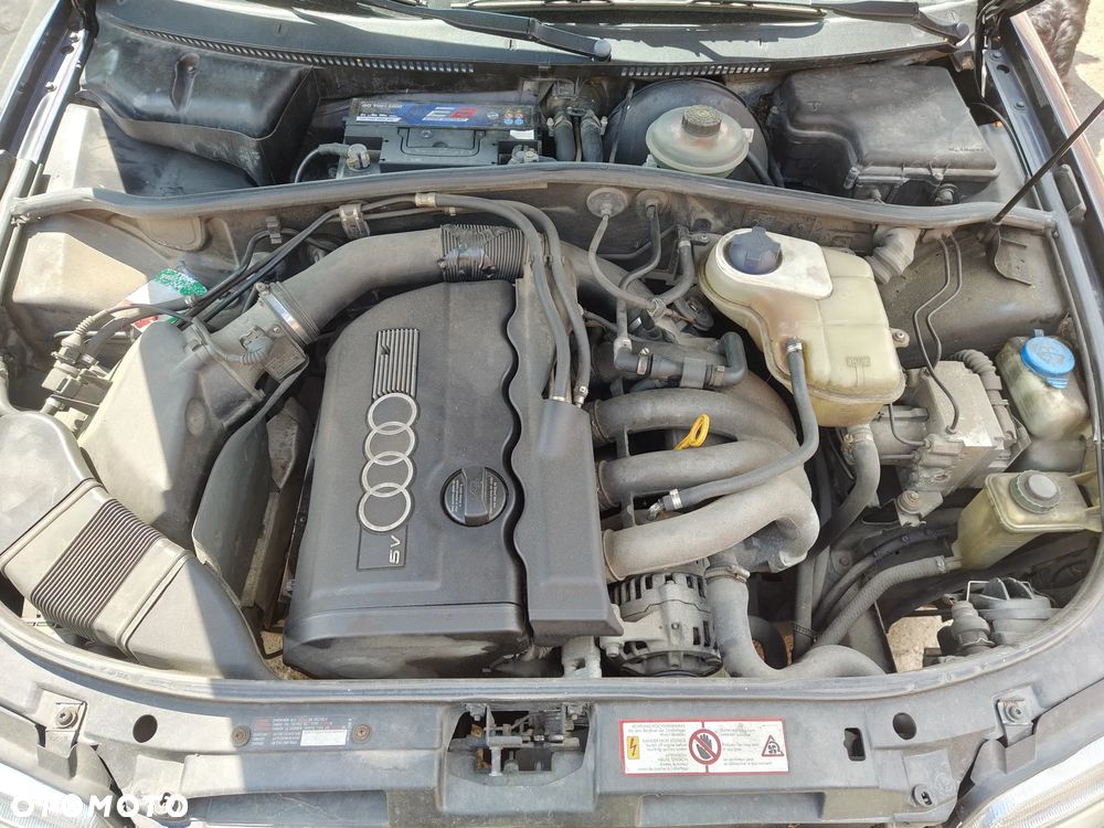 Audi A4 Limousine 1.8 - 11
