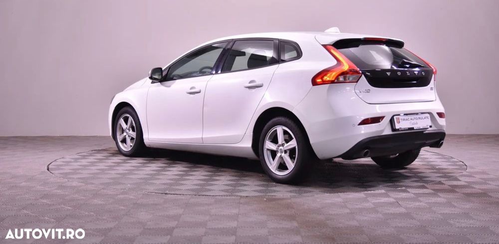 Volvo V40 D2 Aut. Kinetic - 6