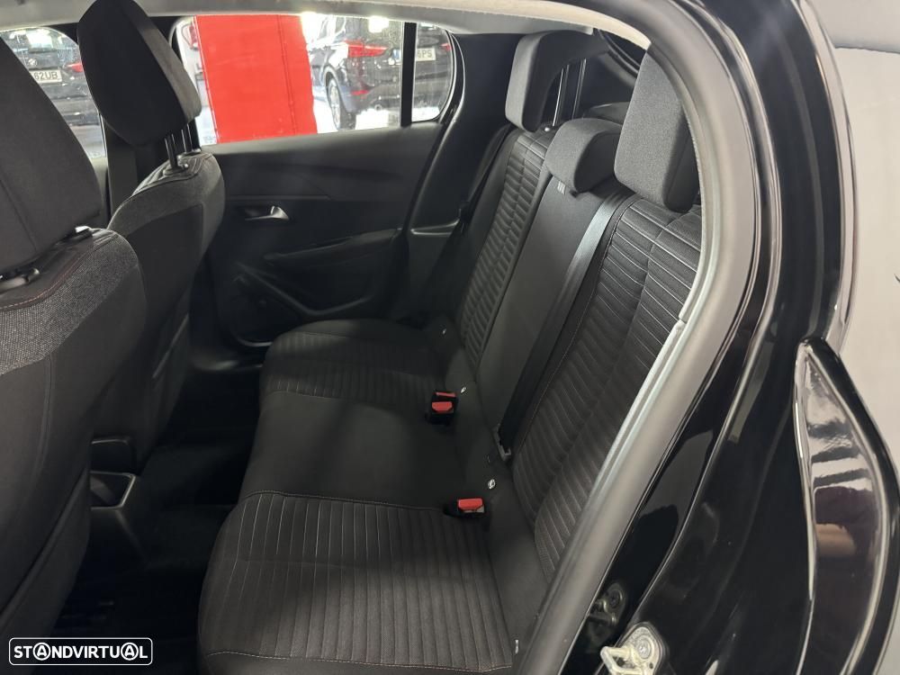 Peugeot 208 PureTech 100 Active Pack - 43