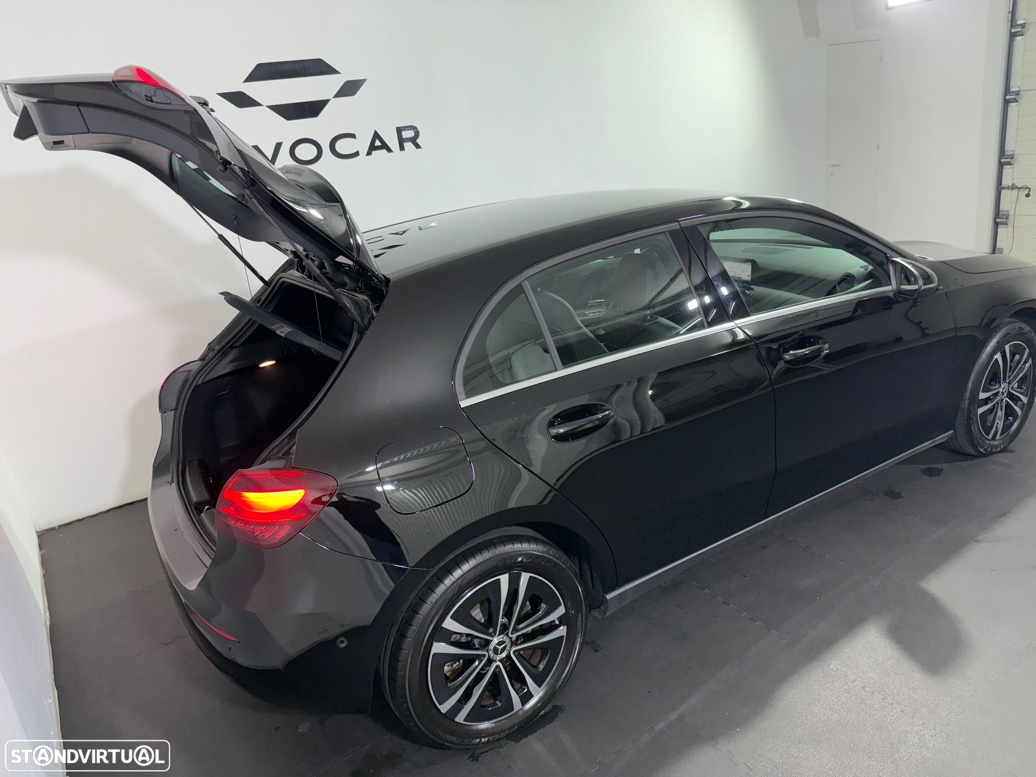 Mercedes-Benz A 250 e Style Plus - 28