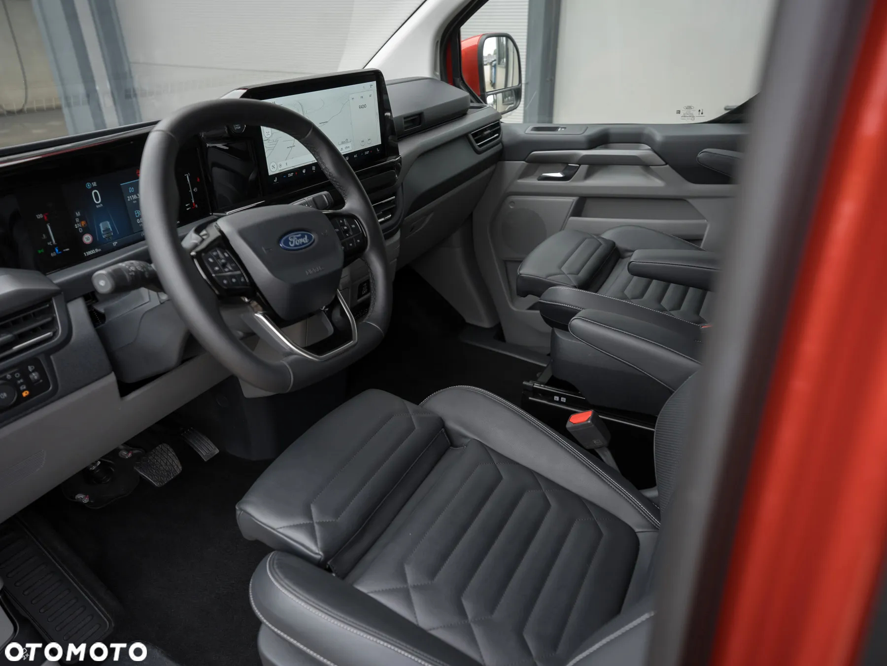Ford Tourneo Custom 320 L2H1 4x4 Autm TitaniumX - 18