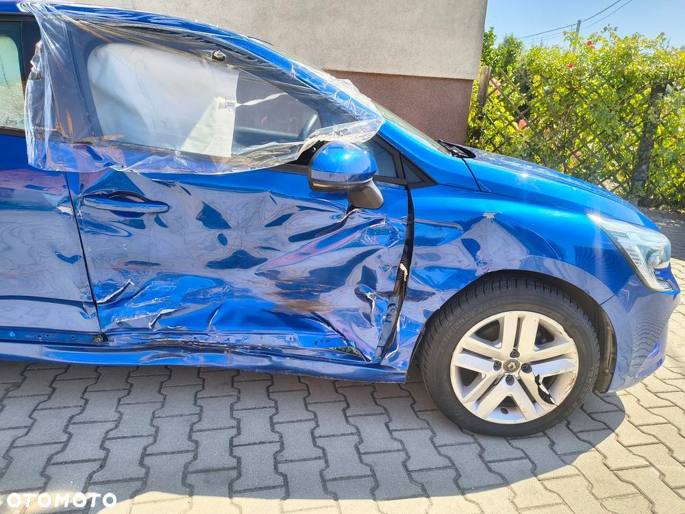 Renault Clio - 5
