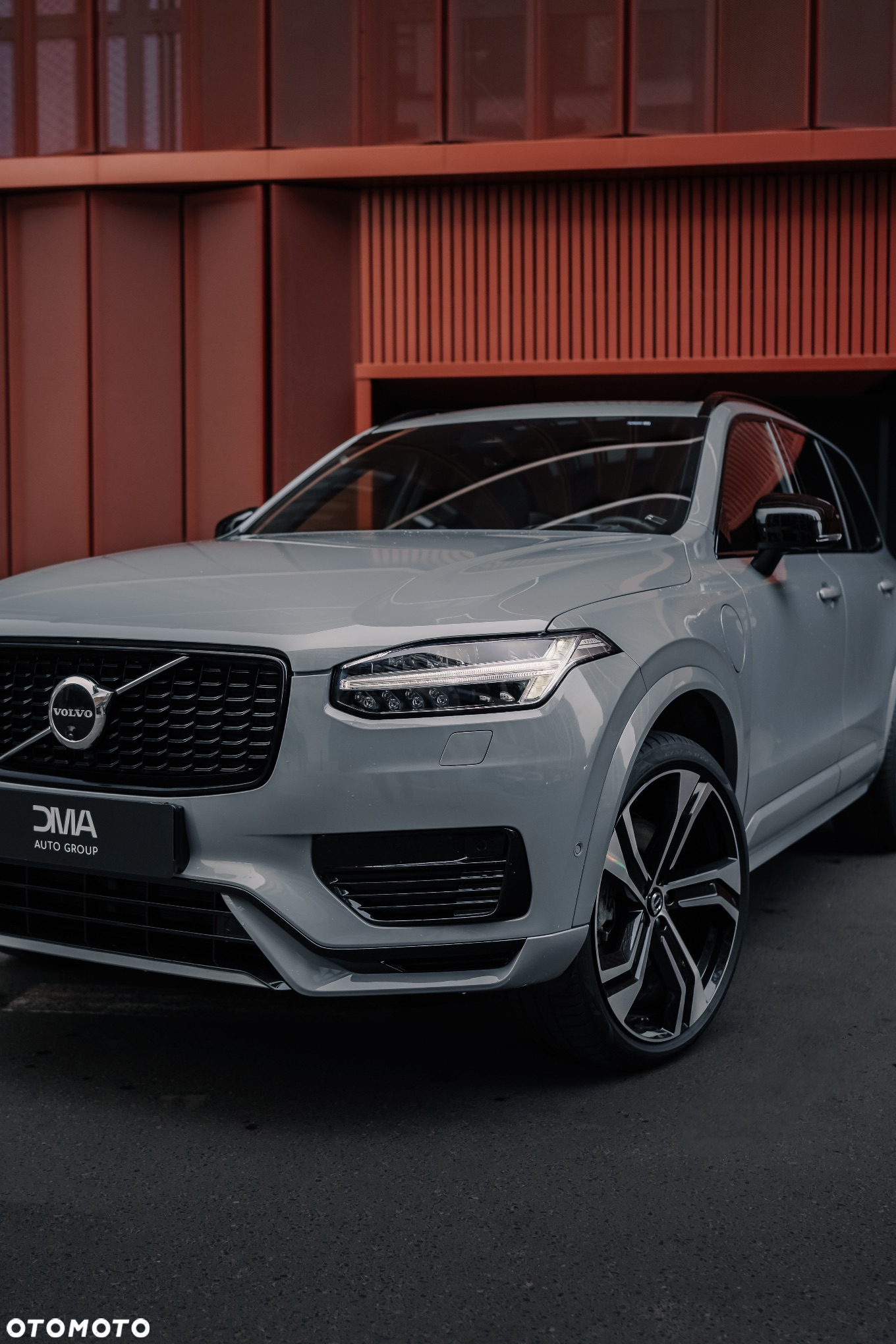Volvo XC 90 T8 AWD Plug-In Hybrid Ultimate Dark 7os - 6