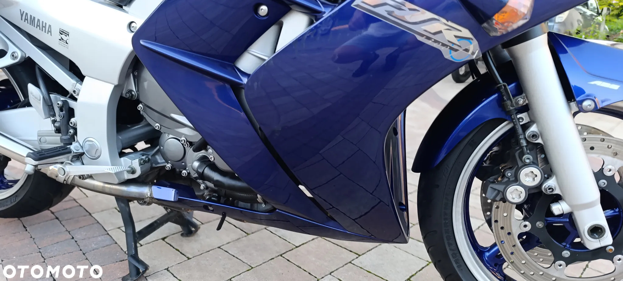Yamaha FJR - 27
