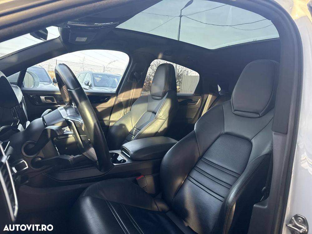 Porsche Cayenne Standard - 10