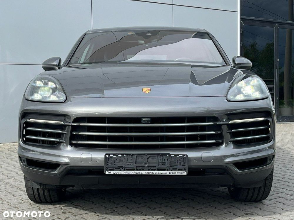 Porsche Cayenne E-Hybrid - 3