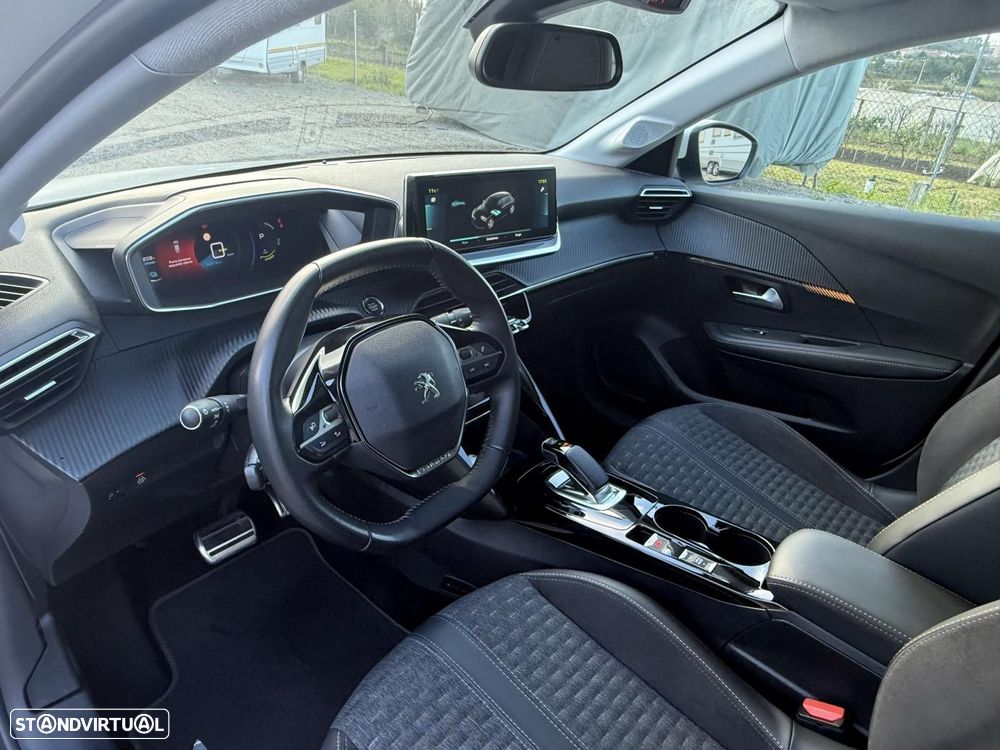 Peugeot e-208 50 kWh Allure - 21