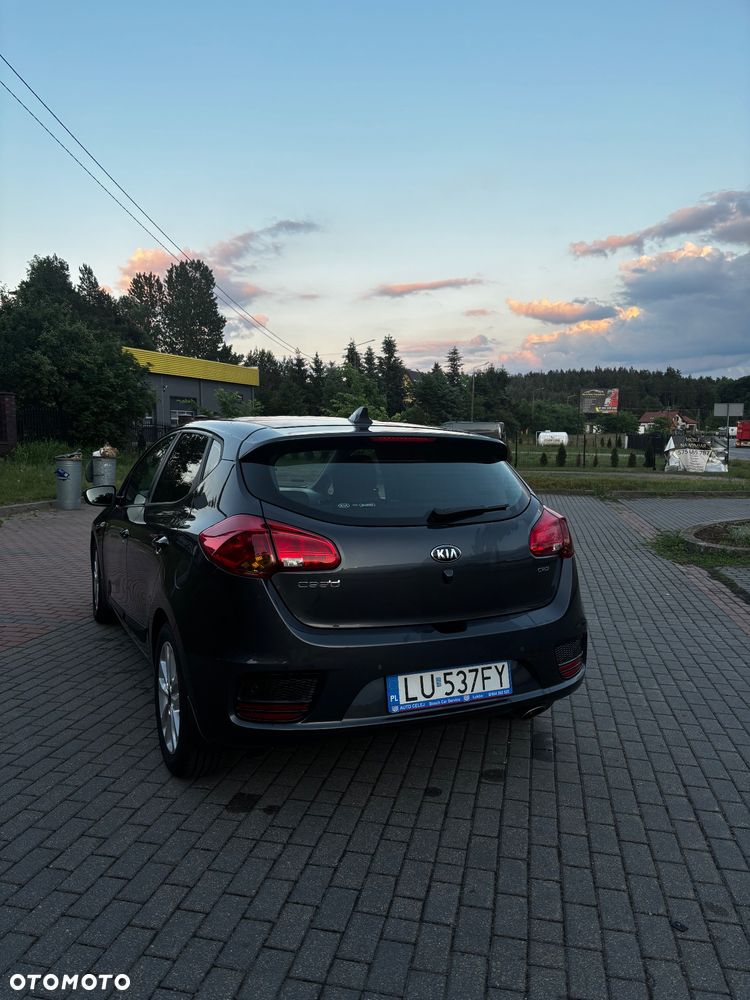 Kia Ceed 1.6 CRDi M - 6