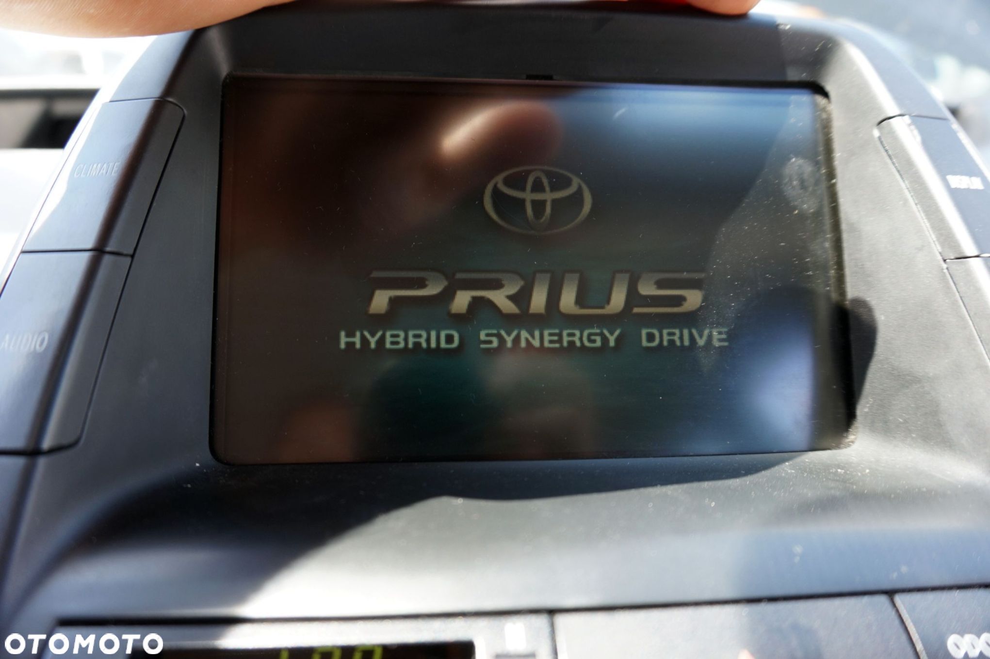 WYŚWIETLACZ RADIA ZEGAREK PRIUS II XW20 86110-47081 TOYOTA 2004-2009 - 1