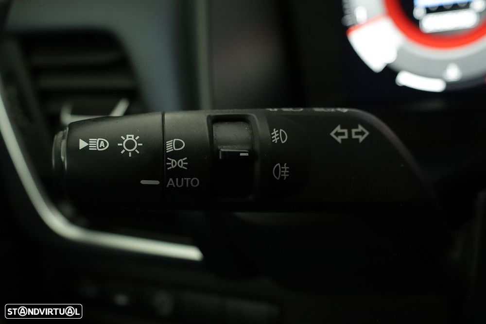 Nissan Qashqai 1.3 DIG-T N-Connecta Xtronic - 16