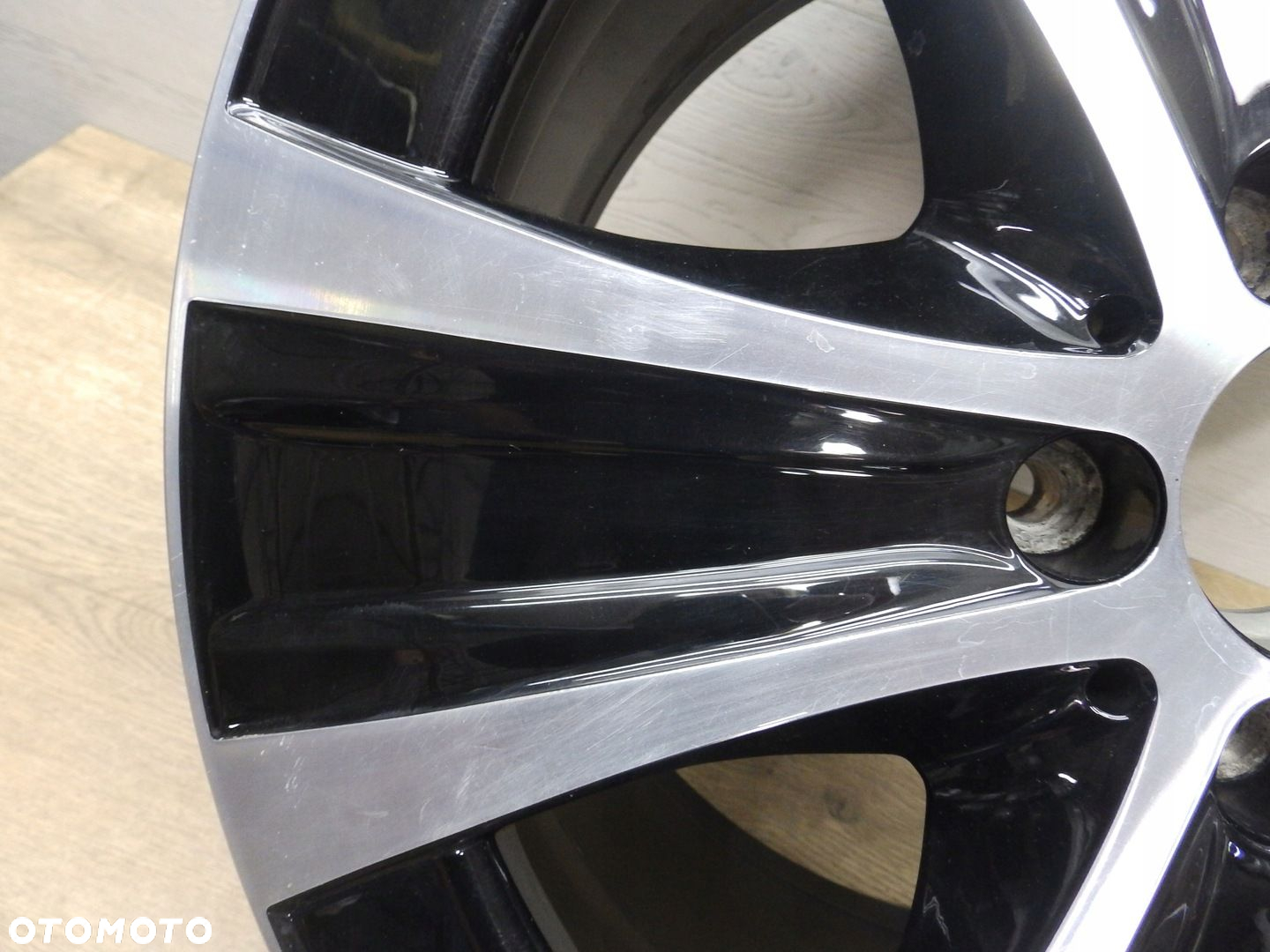 Felga Mercedes E-Klasa A213 9Jx18H2-N Et52.5 5x112 - 6