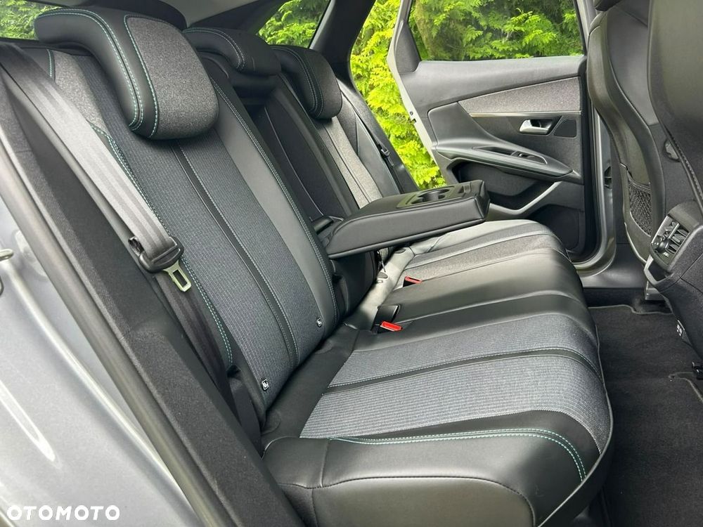 Peugeot 3008 - 20