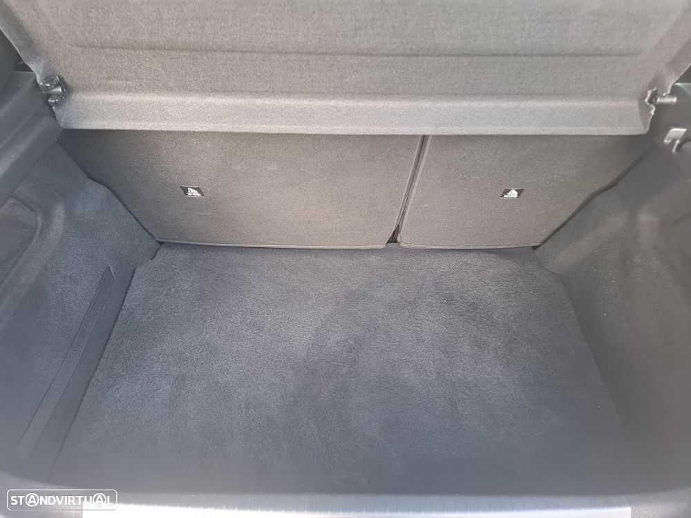 Peugeot 208 1.2 PureTech Active Pack - 49