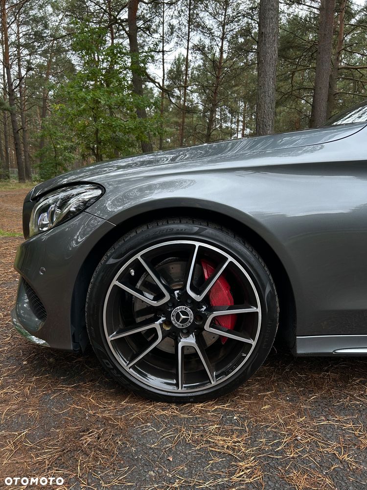 Mercedes-Benz Klasa C 300 7G-TRONIC - 3