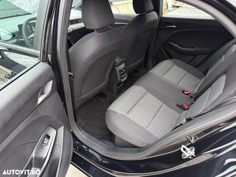 MG MG3 1.5 T GDI HEV Excite - 25