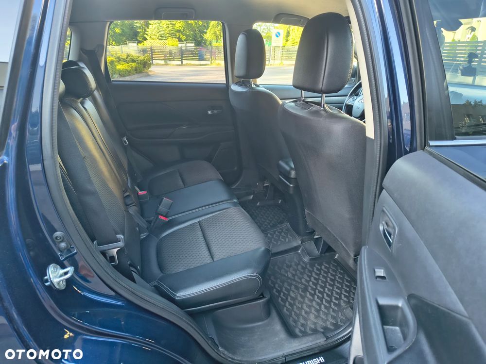 Mitsubishi Outlander 2.0 Intense Comfort 4WD CVT - 10