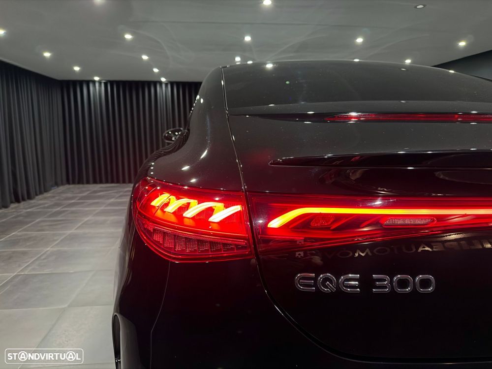Mercedes-Benz EQE 300 AMG Line - 41