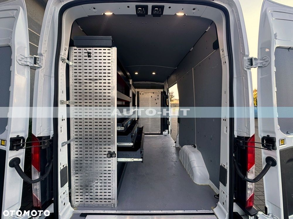Ford Transit - 21
