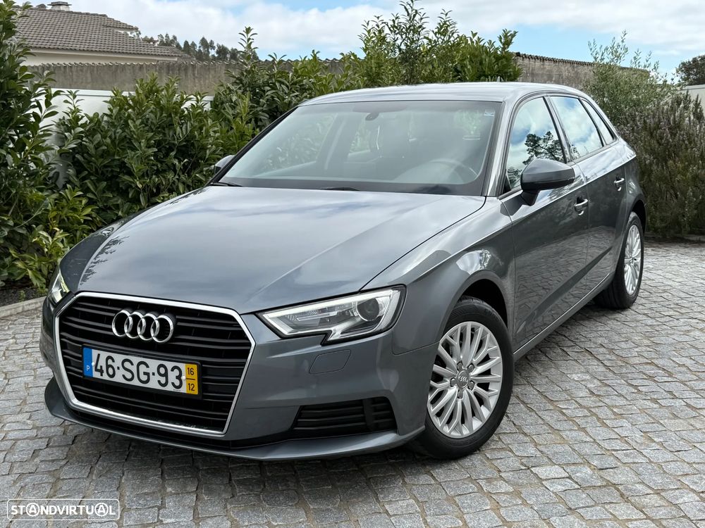 Audi A3 Sportback 1.6 TDI Advance - 1
