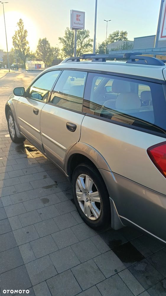 Subaru Legacy 2.5i AT - 3