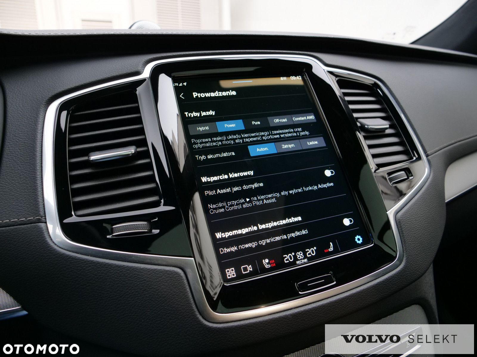 Volvo XC 90 - 30