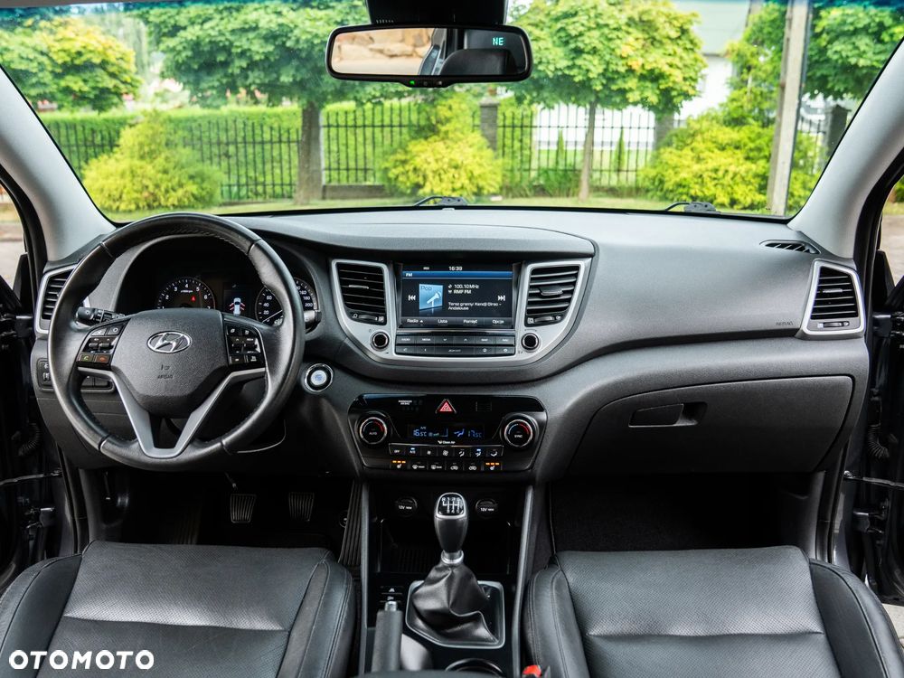 Hyundai Tucson 1.6 GDi 2WD Select - 28