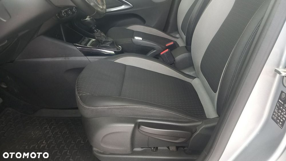 Opel Crossland X 1.2 T GPF Elite S&S - 12