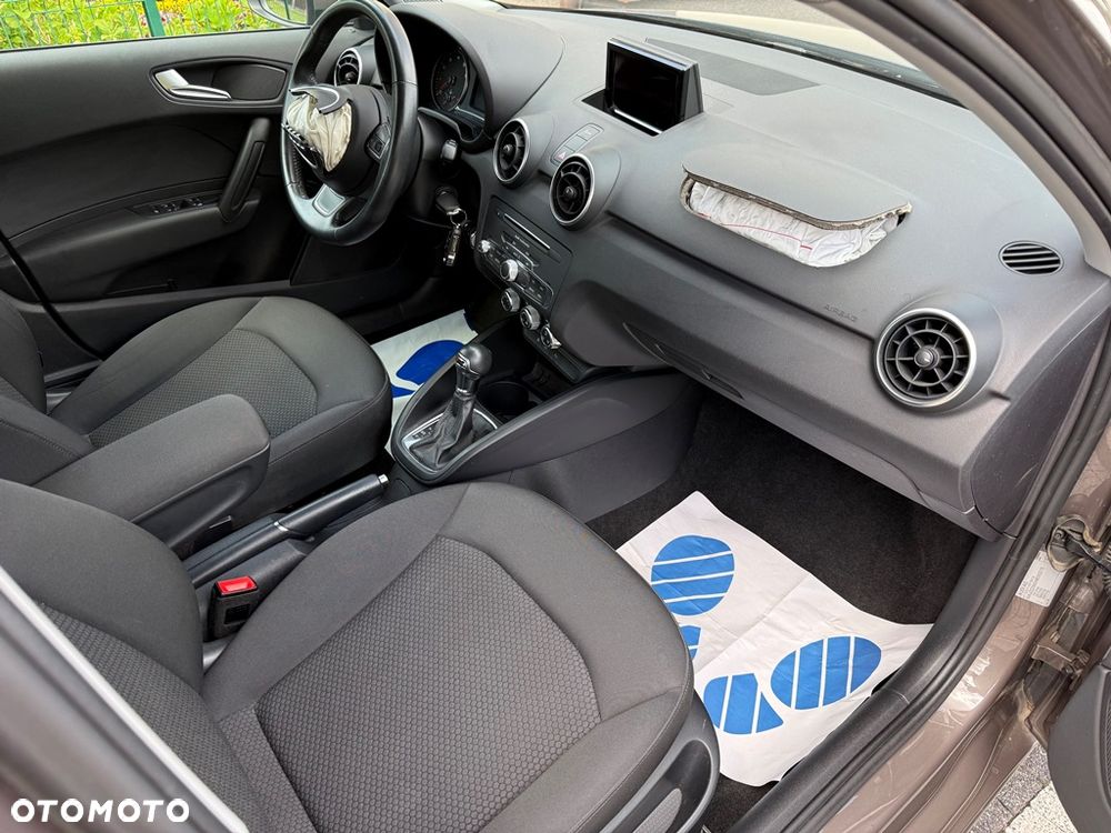 Audi A1 Sportback 1.0 TFSI ultra S tronic - 6