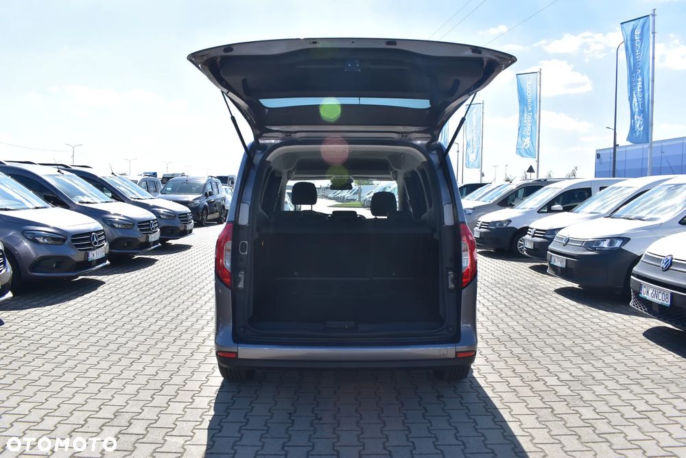 Mercedes-Benz Klasa T 180 d Progressive - 14