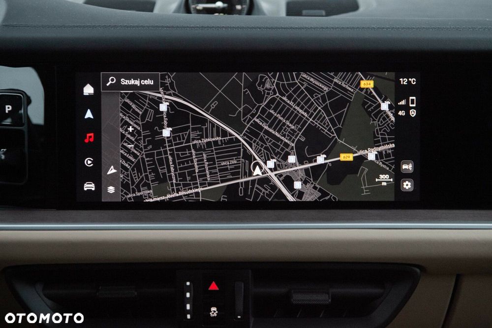 Porsche Cayenne - 37