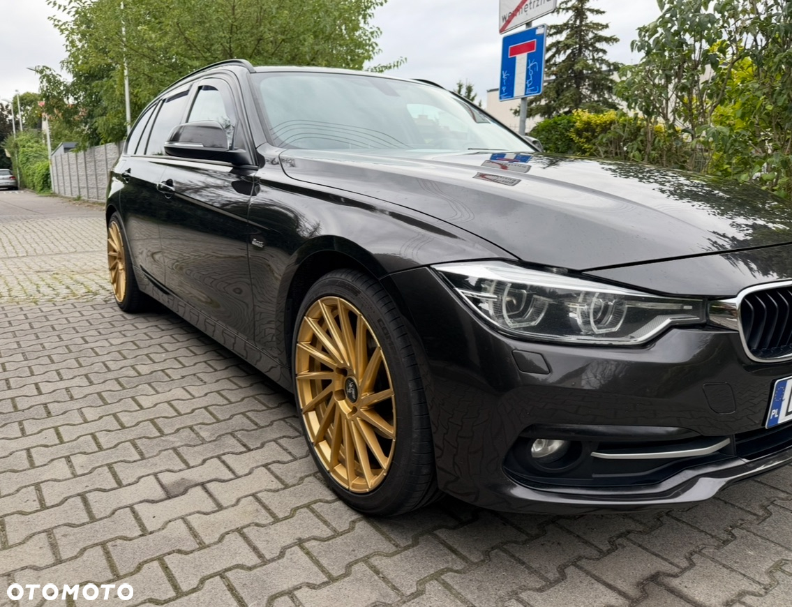 BMW Seria 3 320d Touring xDrive Sport Line - 9
