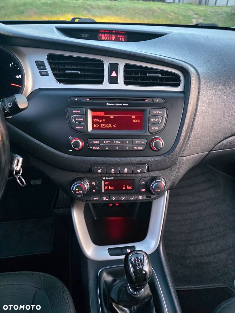 Kia Ceed - 15