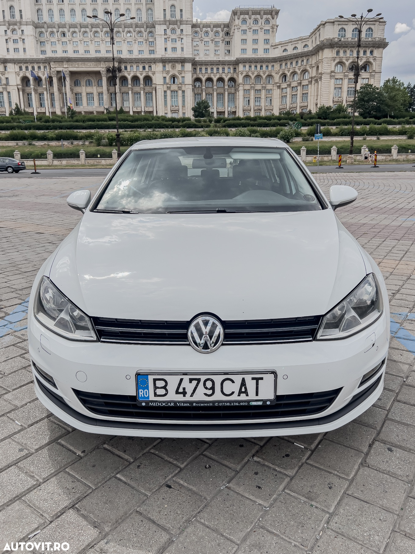 Volkswagen Golf - 5