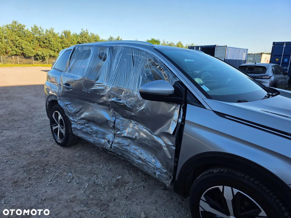 Peugeot 5008 BlueHDi 130 EAT8 Allure - 9