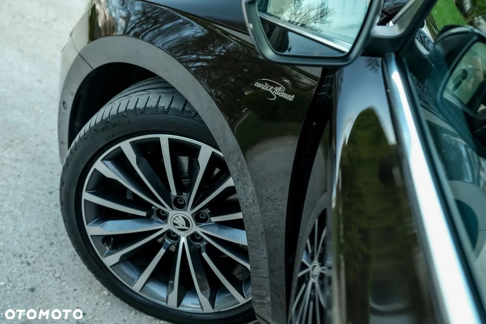 Skoda Superb 2.0 TDI 4x4 DSG L&K - 11