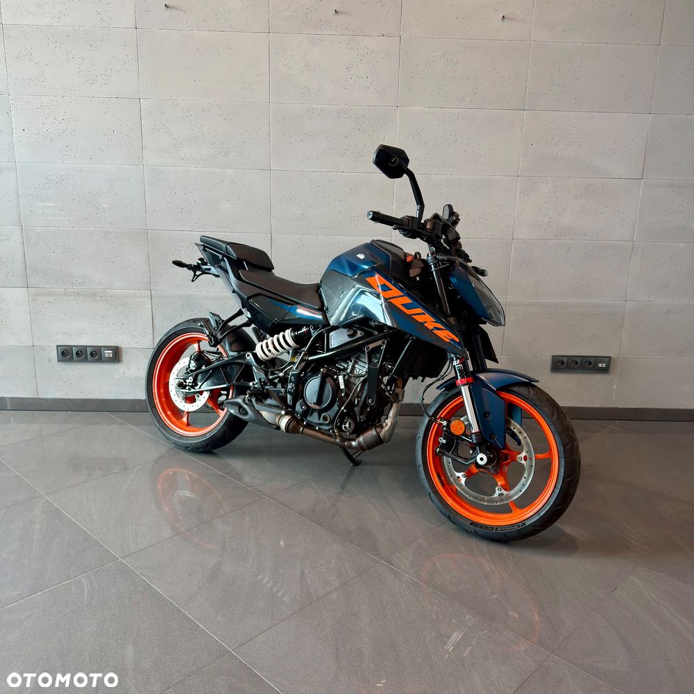 KTM Duke 125 - 1
