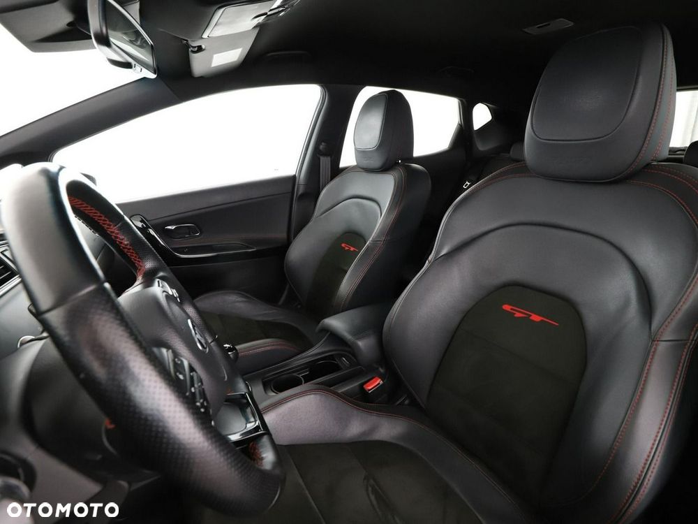 Kia Ceed 1.6 T-GDI GT-Track - 14
