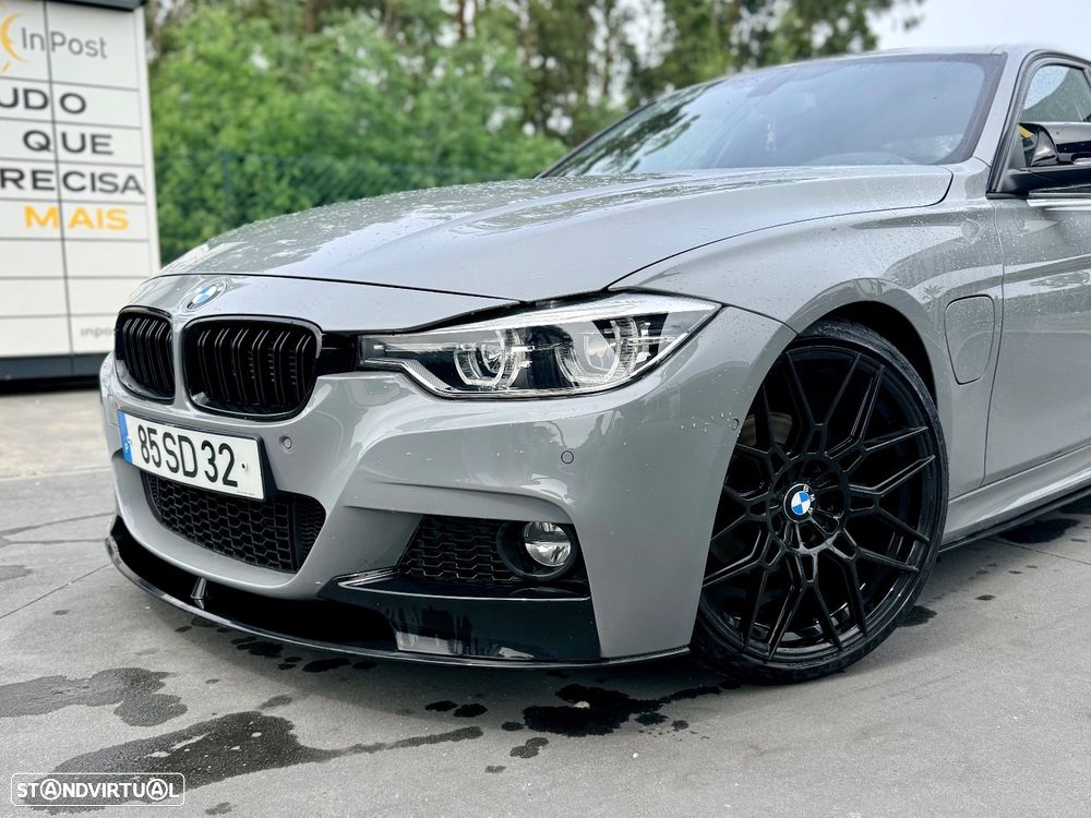 BMW 330 e iPerformance Pack M - 1