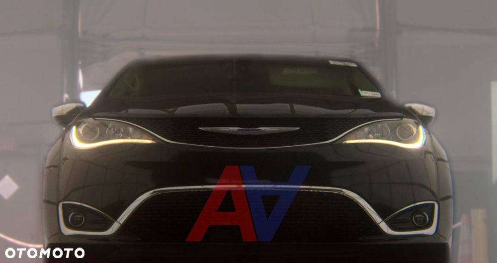 Chrysler Pacifica - 4