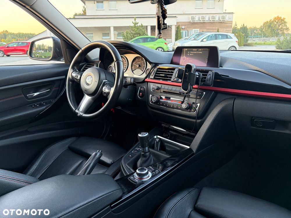 BMW Seria 3 320d - 18