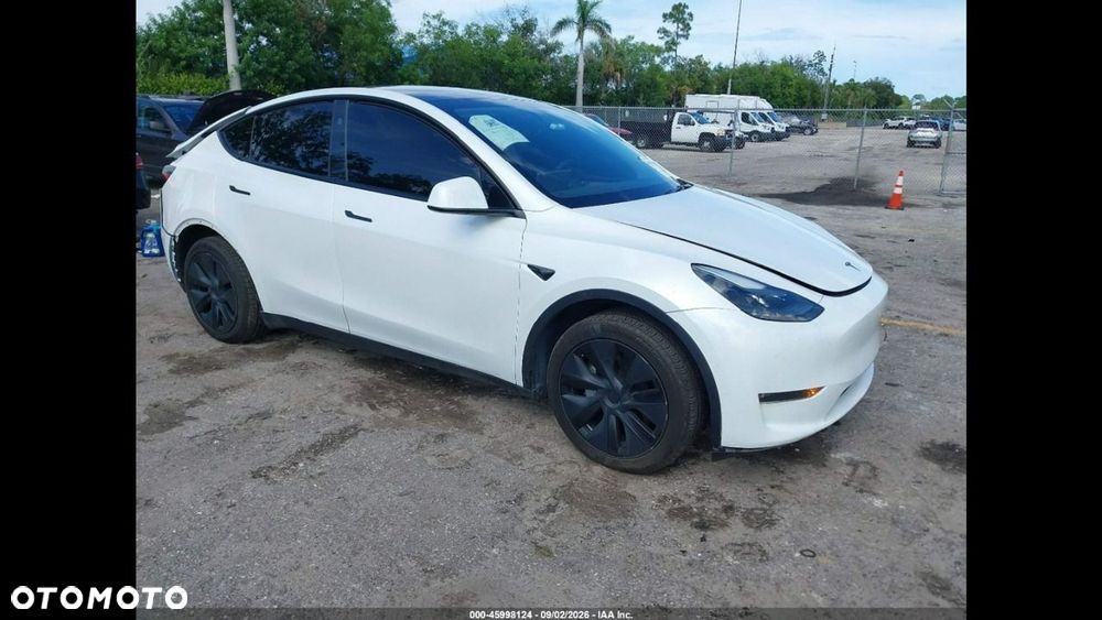 Tesla Model Y Long Range Dual Motor AWD