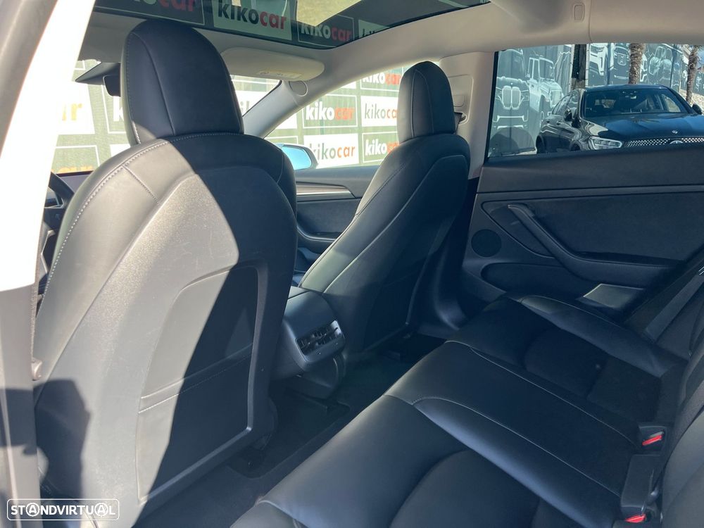 Tesla Model 3 Standard Range Plus RWD - 33